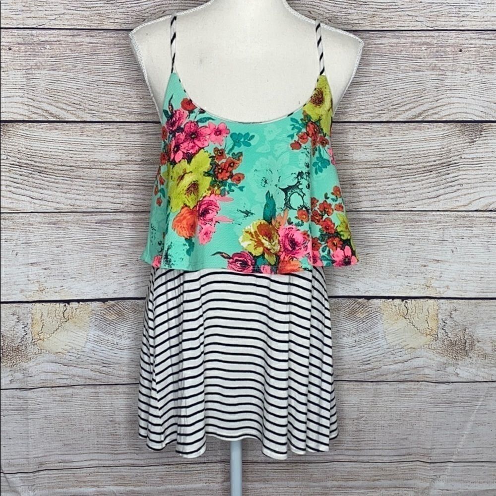 Hershe Floral Striped Tank Top Medium